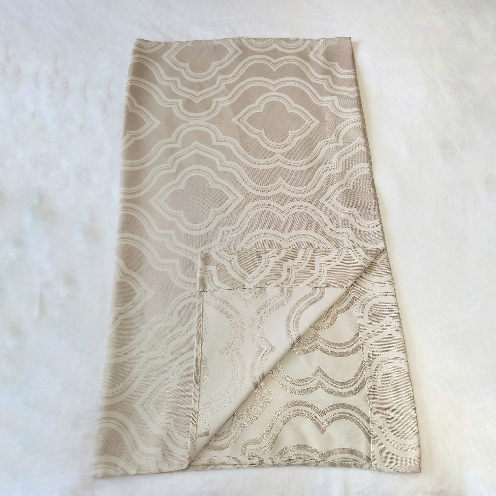 Mainstays Beige Curtains 2 Panels